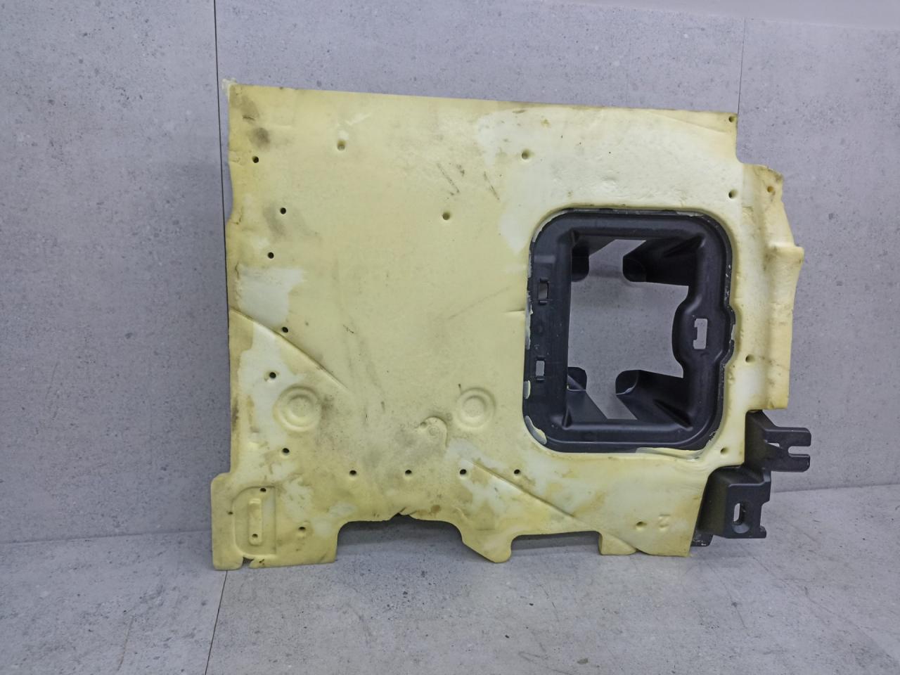 шумоизоляция (термозащита) Renault Scenic 4 поколение 2019, 743A00286R - фото №1