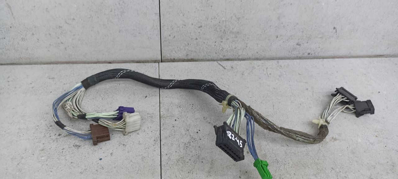 проводка Renault Midlum 1 поколение 2002, 5010516930 - фото №1