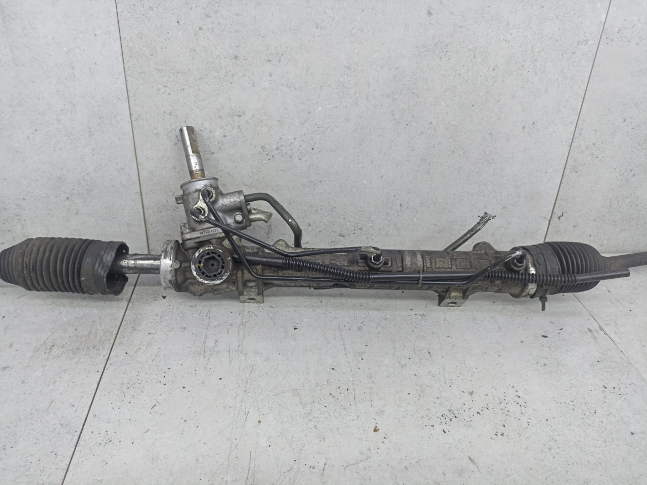 рулевая рейка Peugeot Partner 2 поколение (B9) 2009, 6820000084 - фото №1