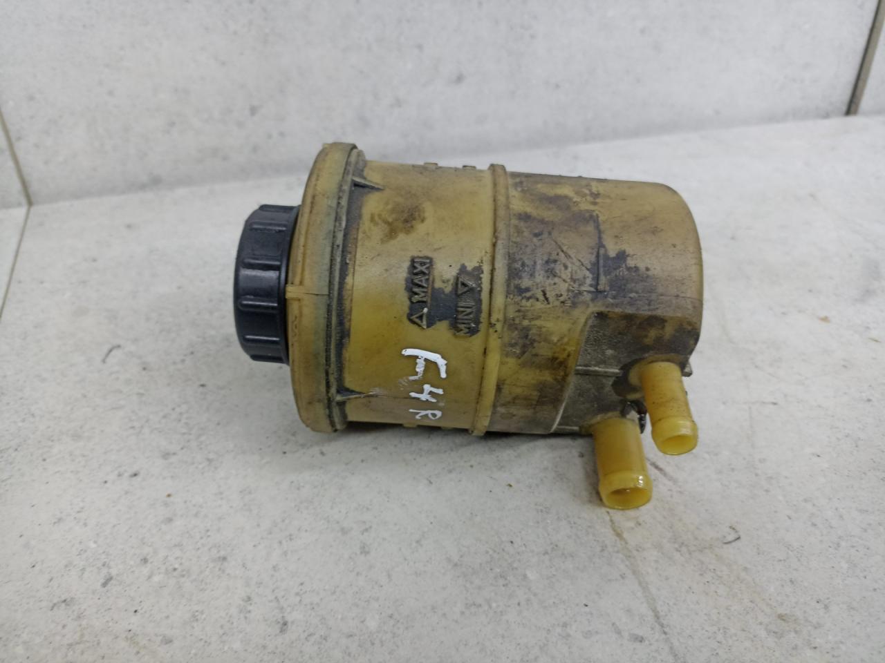 бачок гидроусилителя Renault Duster 1 поколение 2015, 7700795347 - фото №1