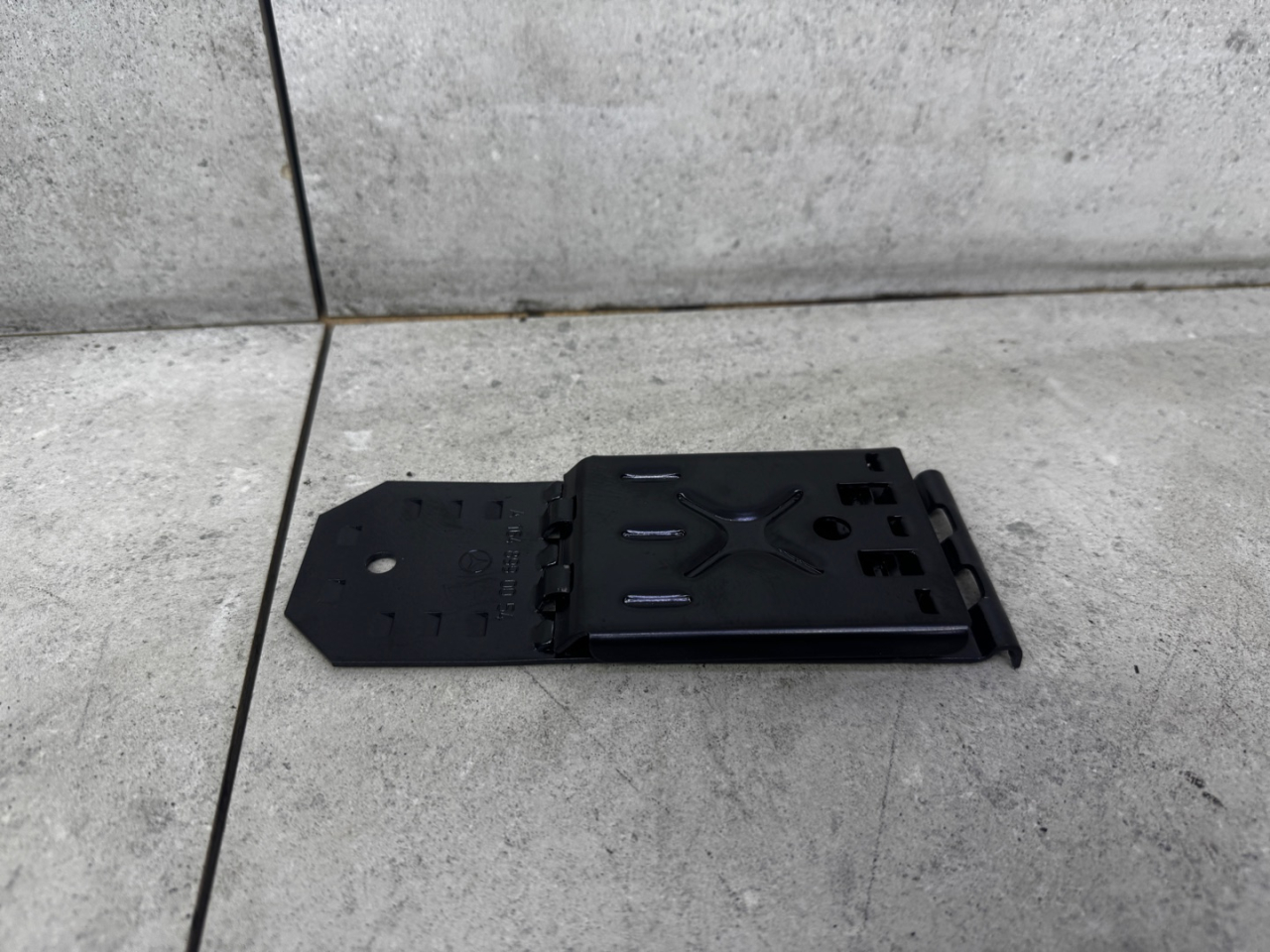 Противооткатный упор Mercedes-Benz GL-Класс X164 (2006 - 2009), 1648990054 - фото №1