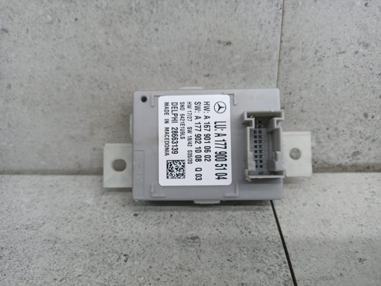 блок управления светом Mercedes-Benz GLC Coupe C253 2018, 2.1 л., OM 651.921, дизель, A1679010602 - фото №1