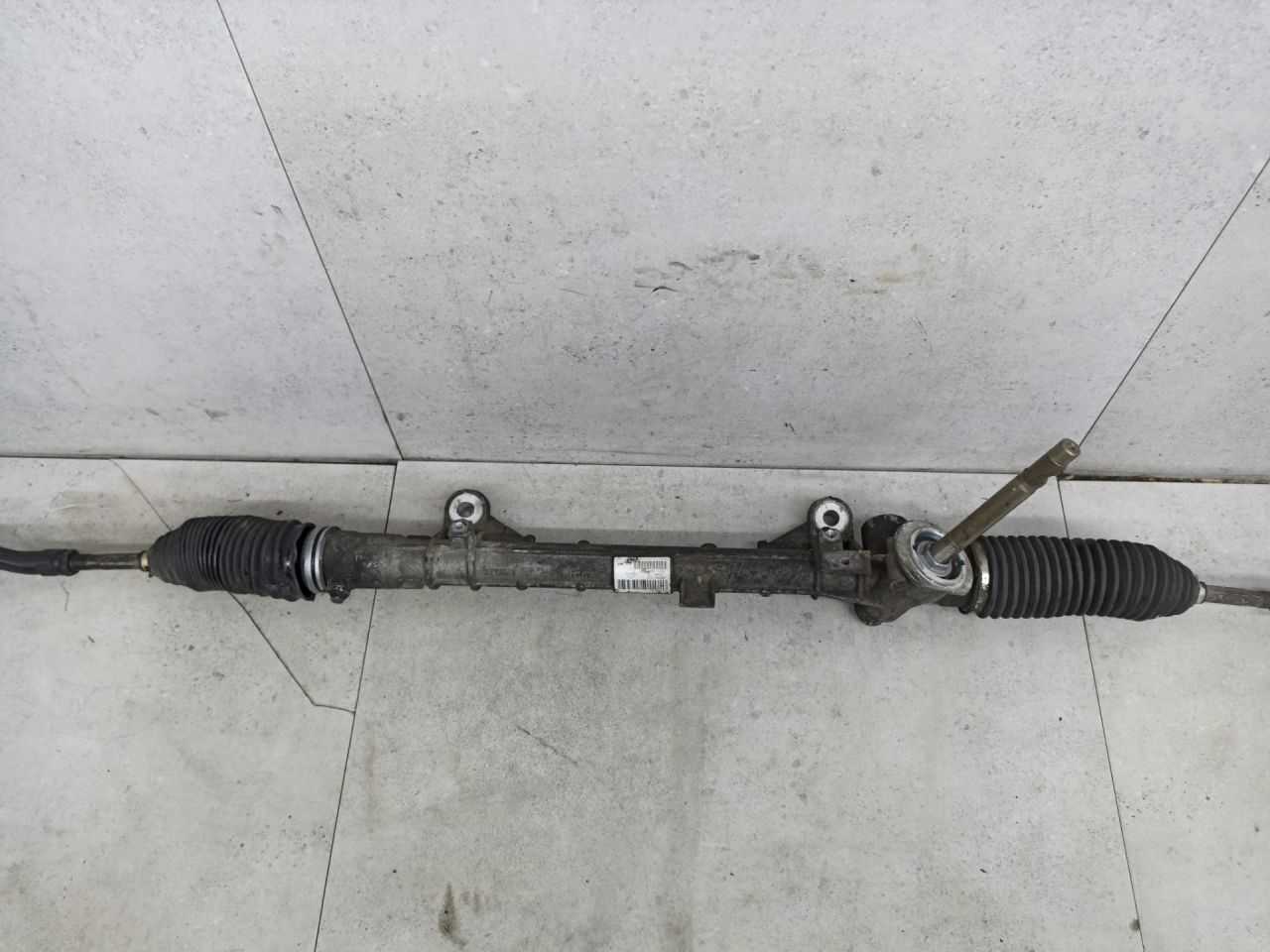 рулевая рейка Renault Fluence 1 поколение 2012, 490010683R, 490010024R, 490017022R, 490010055R, 490018982R - фото №1