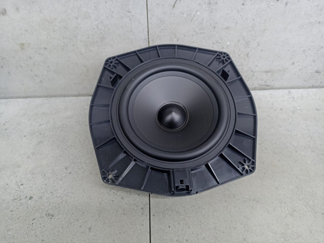 динамик двери Land Rover Range Rover Sport 2 поколение 2016, DPLA18808BB - фото №1