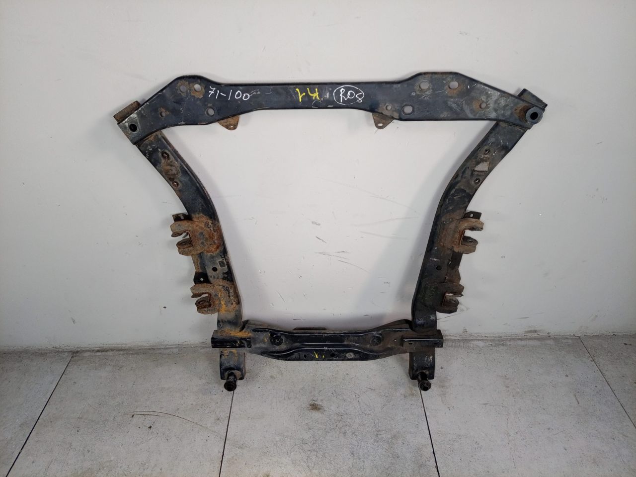балка подвески передняя (подрамник) Renault Duster 1 поколение 2012, 544016875R - фото №1