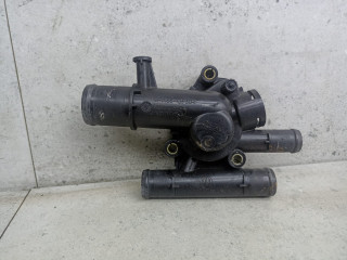 корпус термостата Renault Scenic 2 поколение 2004, 1.9 л., 8200112054