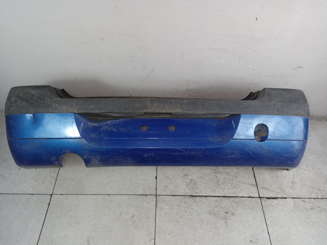 бампер задний Renault Logan 1 поколение (2004 - 2009), 8200766235, 8200576893 - фото №1