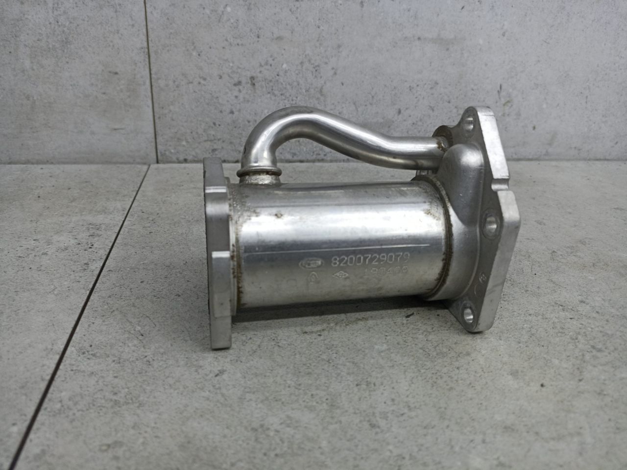 охладитель EGR / Радиатор EGR Renault Clio 3 поколение 2008, 8200729079, 8200240809, 8200545260, 8200271108, 8200271005 - фото №1