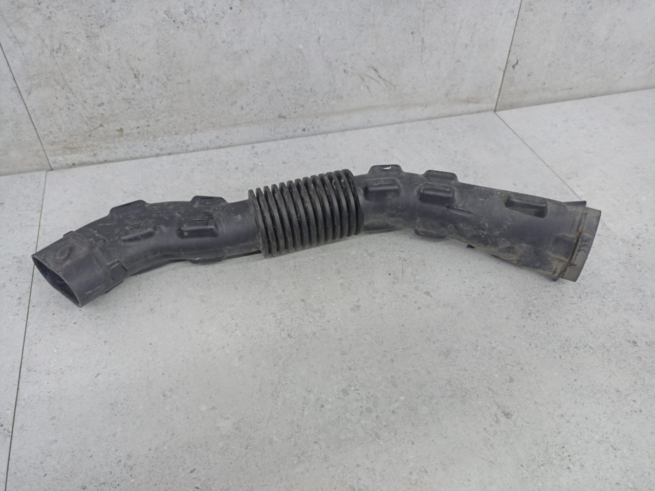 патрубок воздушного фильтра Renault Logan 1 поколение 2006, 8200431098 - фото №1