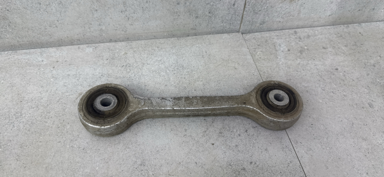 стойка стабилизатора Audi Q7 4L (2005 - 2009), 7L0411317B - фото №1