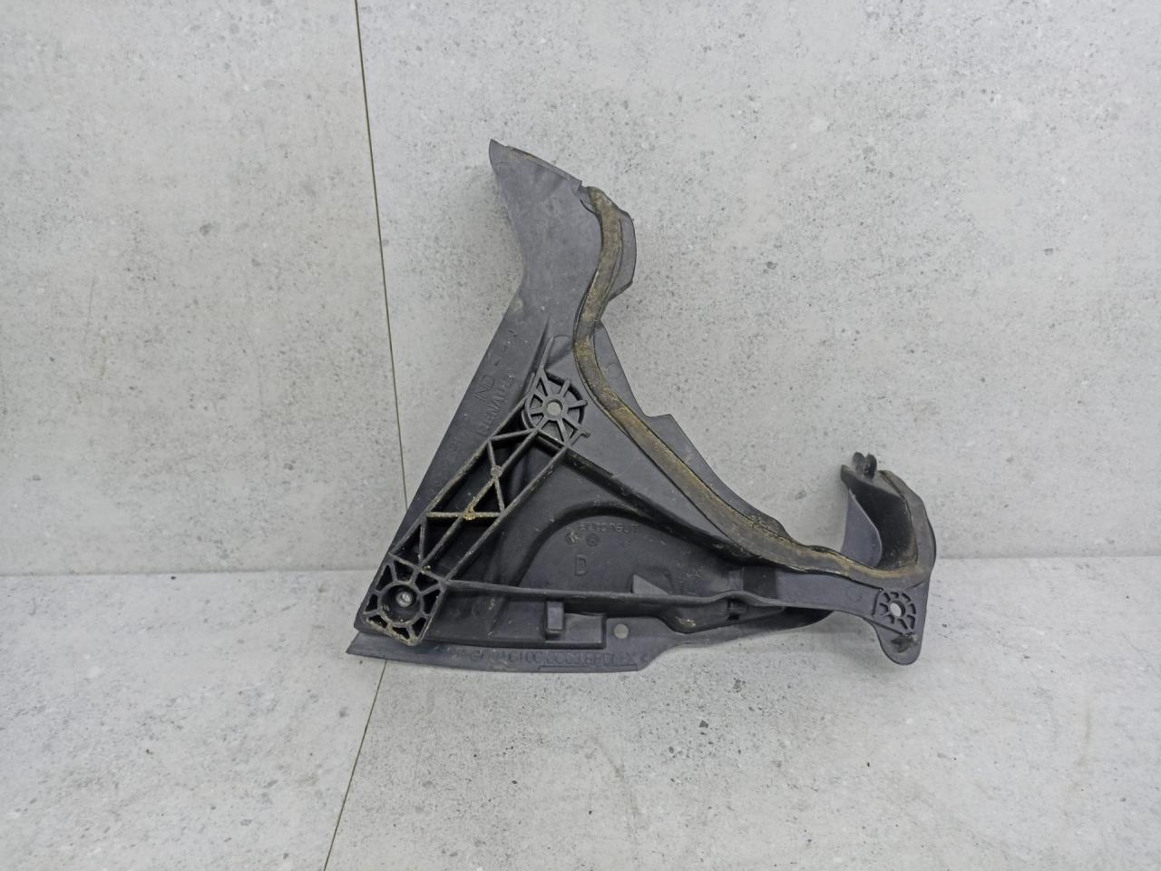 уголок жабо правый Renault Scenic 4 поколение (2016 - 2020), 668623817R - фото №1