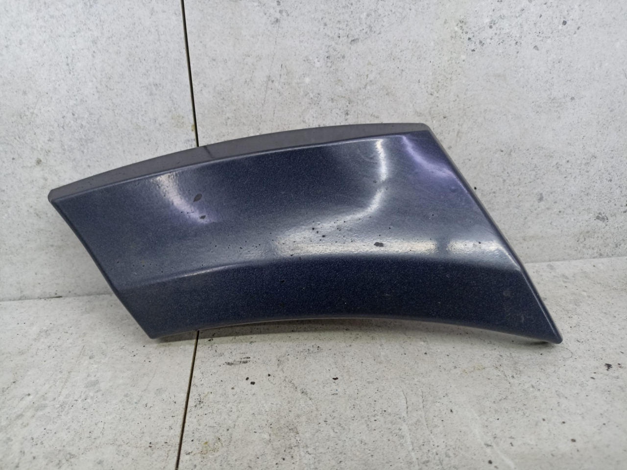 молдинг крыла Mercedes-Benz Sprinter 2 поколение (W906) 2009, A9066902662 - фото №1