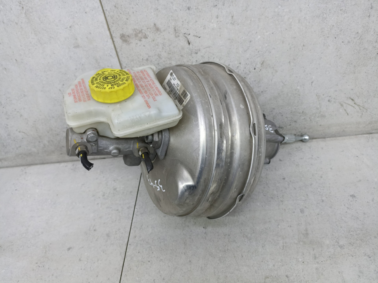 вакуумный усилитель тормозов Bentley Flying Spur 2 поколение 2015, 3W2612105H - фото №1