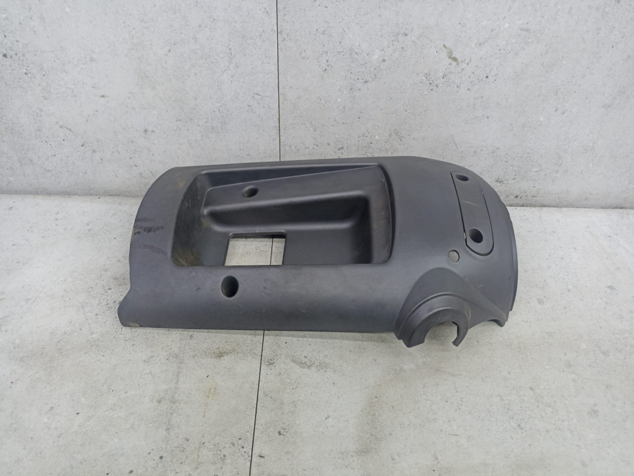 кожух рулевой колонки Peugeot Boxer 2 поколение 2008, 1311115070 - фото №1