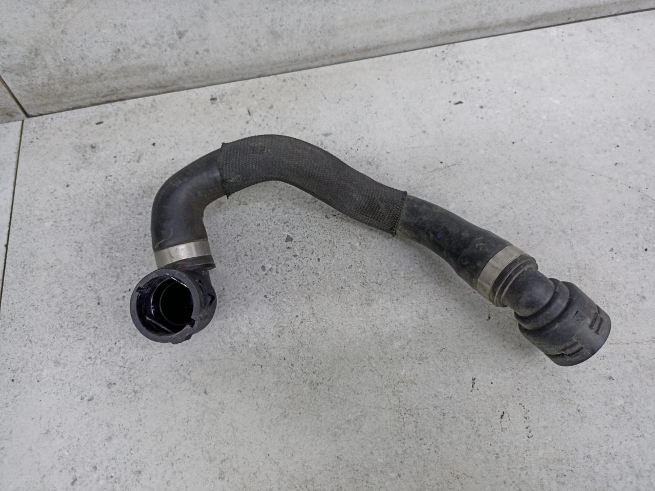 патрубок радиатора BMW X5 E70 (2006 - 2010), 64219282264 - фото №1