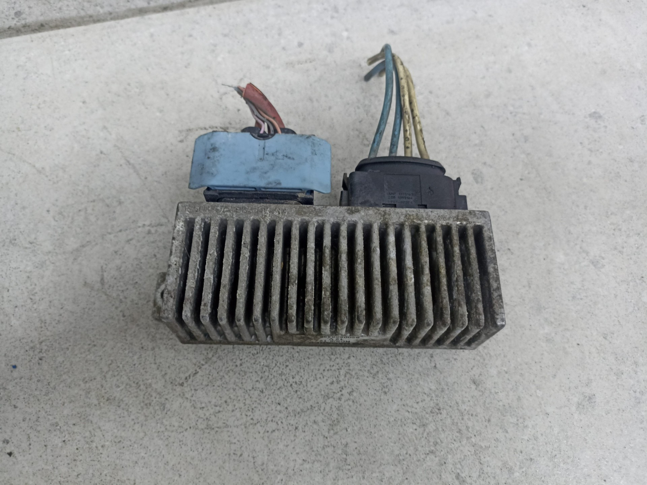 реле накала свечей Renault Master 3 поколение (2010 - 2014), 8200558438 - фото №1