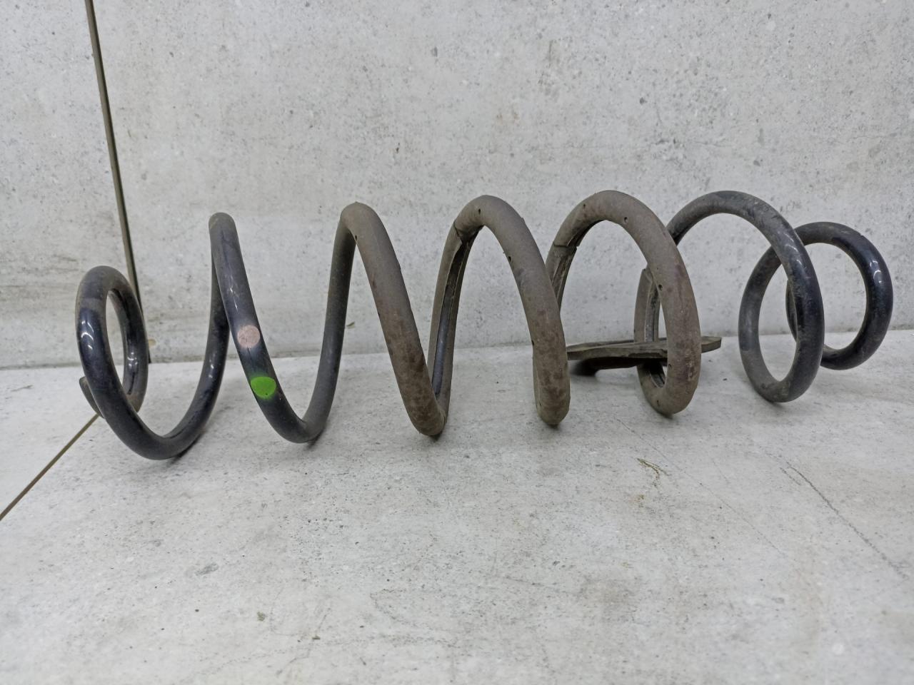 пружина задняя Toyota C-HR 1 поколение AX10 (2016 - 2019), 48231F4071, 4823110400 - фото №1