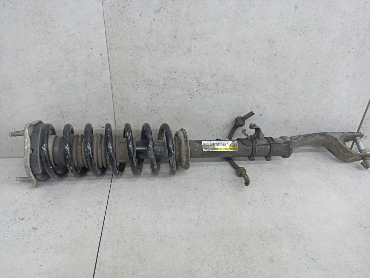 амортизатор передний левый Mercedes-Benz GLC Coupe C253 2018, A2533202566 - фото №1