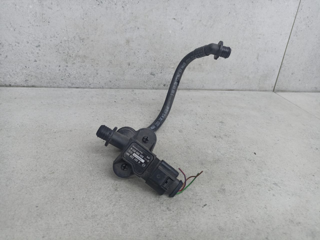 датчик абсолютного давления Audi A6 4G/C7 2012, 036906051G - фото №1