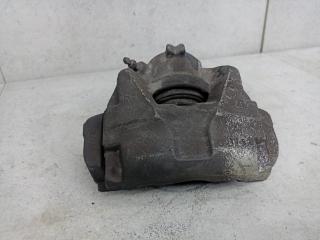 суппорт передний правый Renault Duster 1 поколение 2015, 410018218R