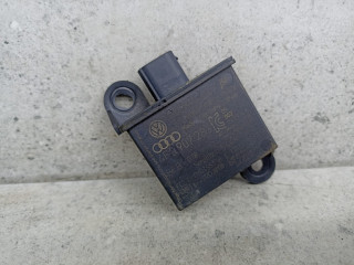 датчик давления в шине Volkswagen Touareg 2 поколение 2014, 4F0907283