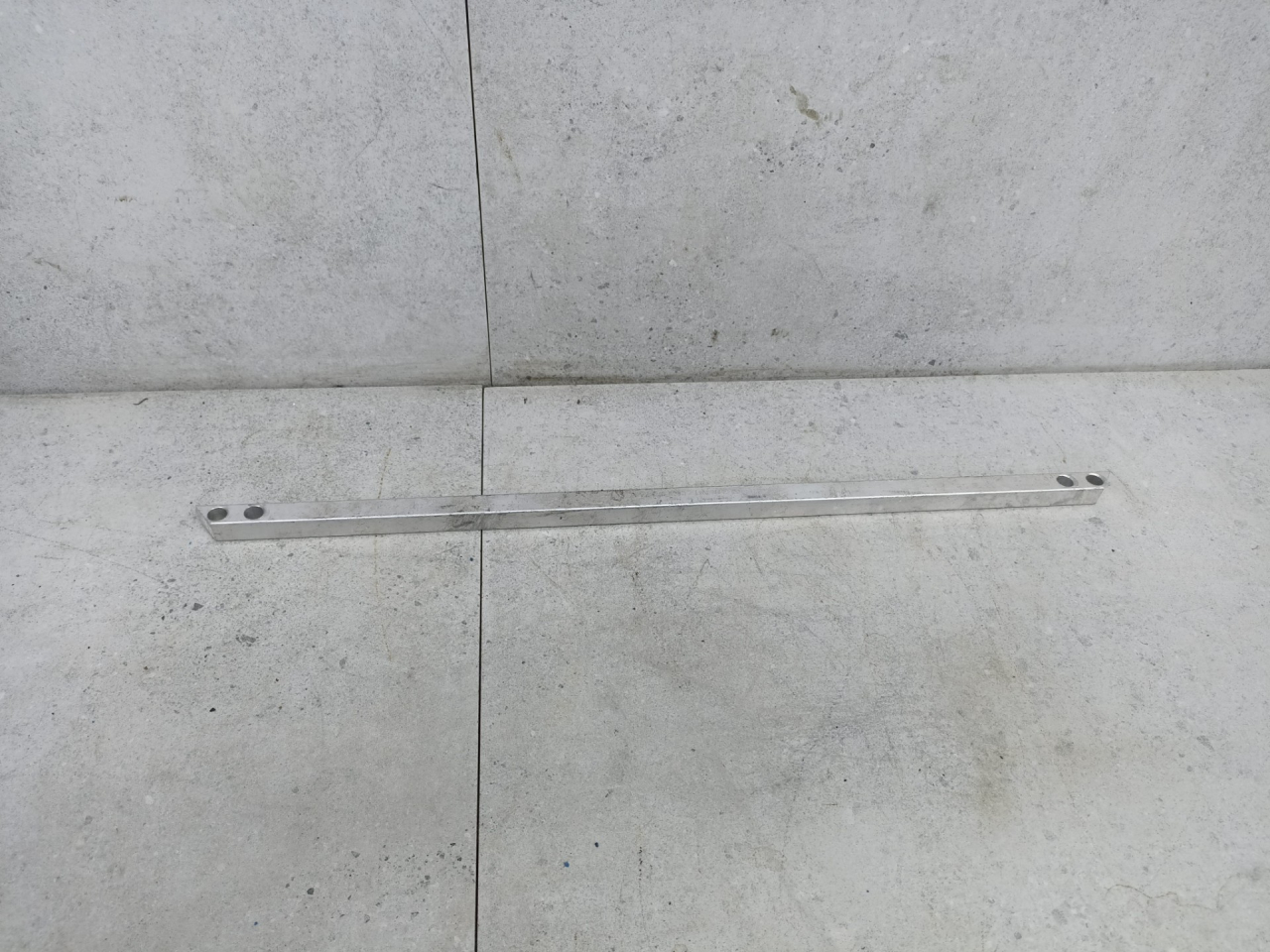 распорка кузова Mercedes-Benz S-Класс W222/C217/A217 2016, A2226260983 - фото №1