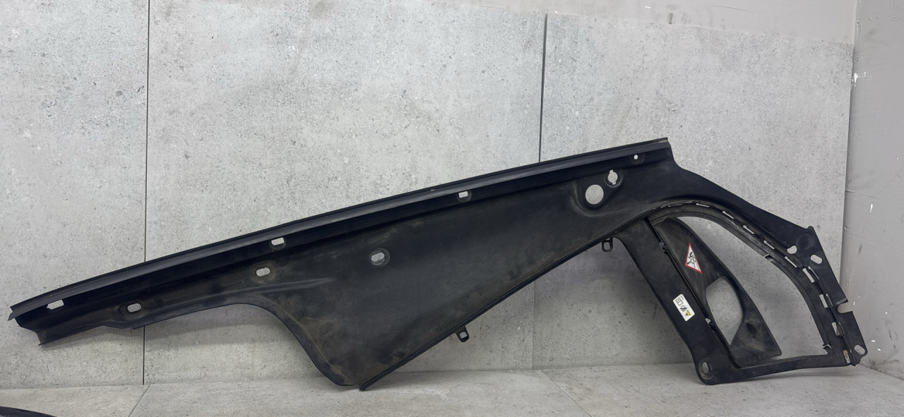 планка под капот BMW 5 серия F07/F10/F11 (2009 - 2013), 51767019803 - фото №1