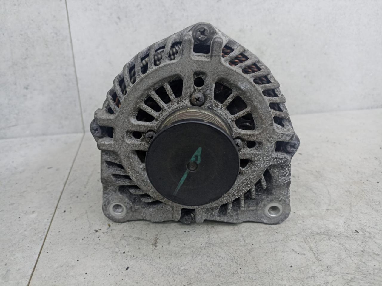 генератор Renault Trafic 3 поколение 2017, 231009096R - фото №1