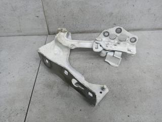 петля капота левая Mercedes-Benz GLC Coupe C253 2018, A2538800128