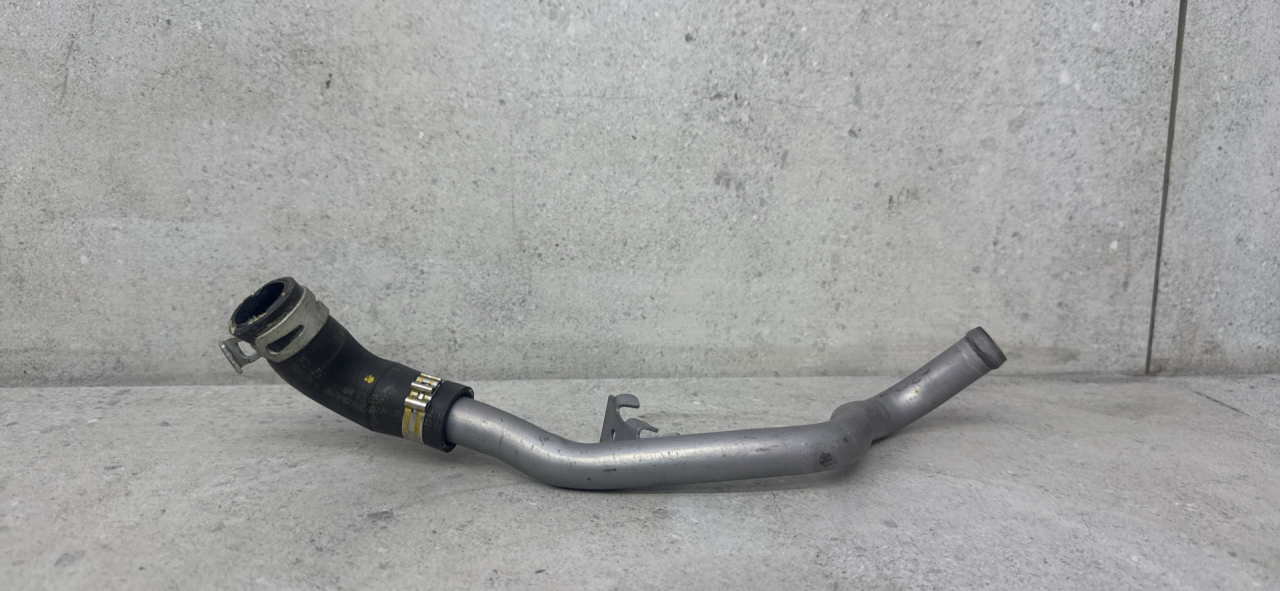 патрубок радиатора Renault Arkana 1 поколение (2019 - 2026), A2822030200 - фото №1