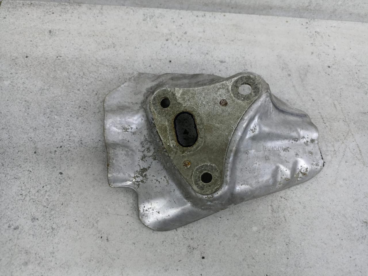 шумоизоляция (термозащита) Renault Megane 3 поколение 2014, 8200748440 - фото №1