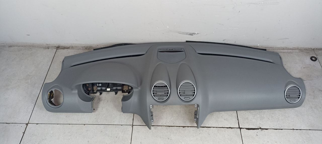 панель передняя салона (торпедо) Mercedes-Benz M-Класс W164 2008, A1646801687, A2518600805 - фото №1