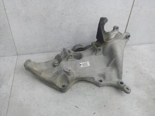 кронштейн генератора Renault Duster 1 поколение 2015, 8201033565