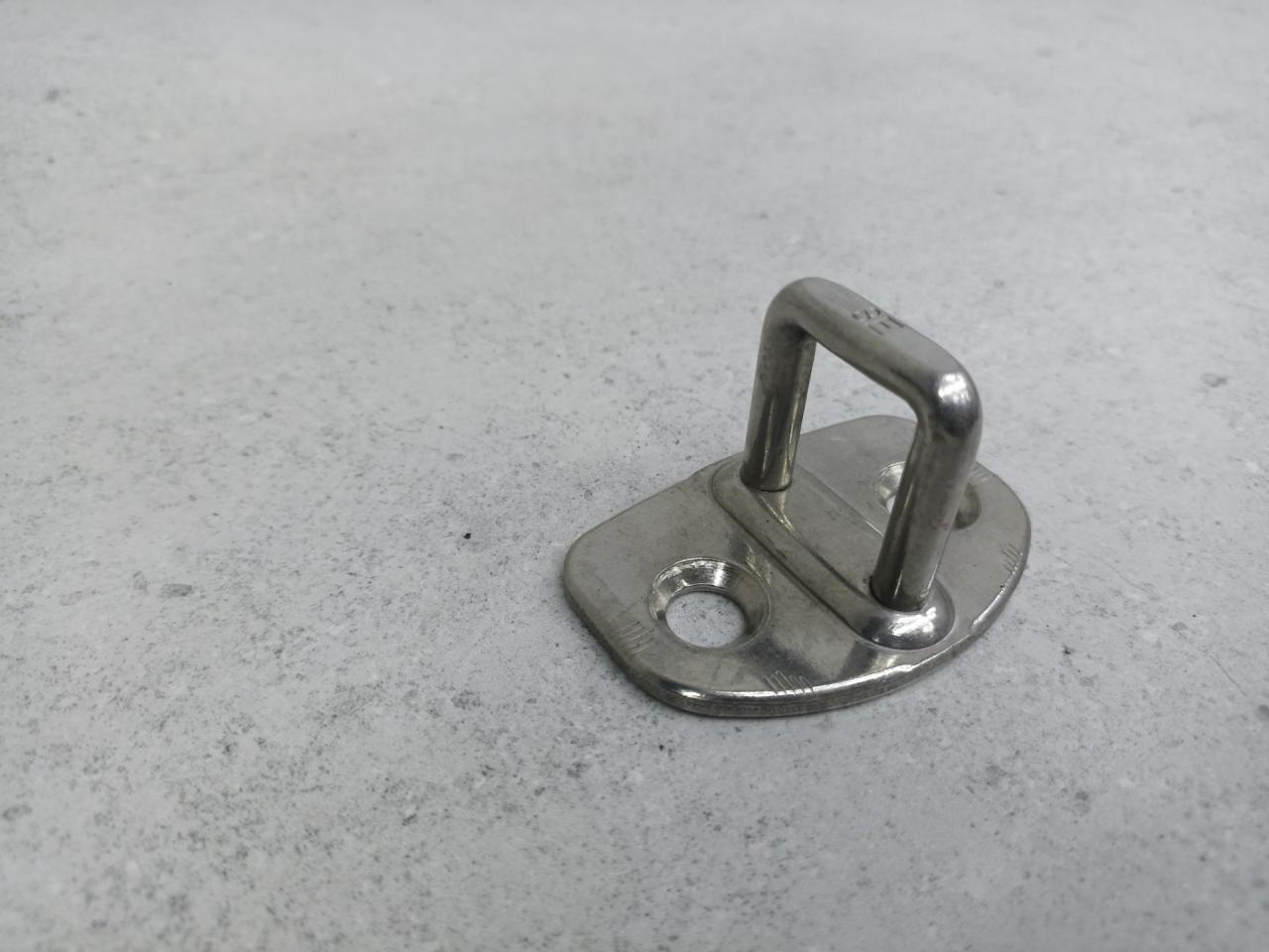 кронштейн (крепление) Porsche Panamera S 970 (2009 - 2013), 8E0837033 - фото №1