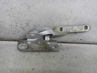 петля капота левая Lada Largus 1 поколение (2012 - 2026), 6001546875