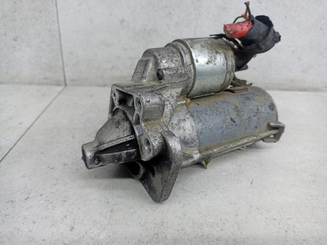 стартер Renault Megane 3 поколение 2012, 233003329R, 8200836473 - фото №1