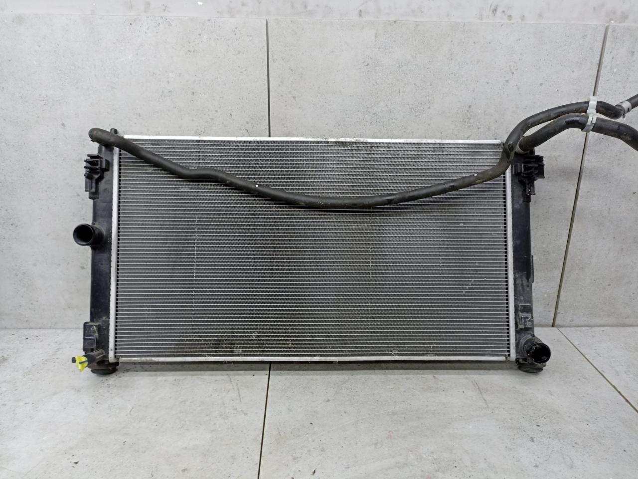 радиатор (основной) Toyota C-HR 1 поколение AX10 2018, 4221359661 - фото №1