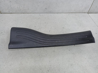 накладка на порог внутренняя Nissan Juke YF15 [рестайлинг] 2014, 769B61KA2A