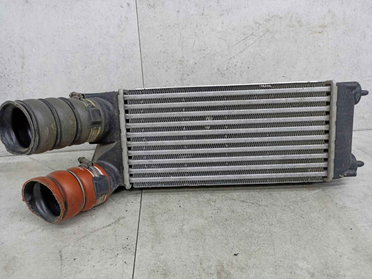 интеркулер Peugeot 3008 1 поколение 2010, 9656503480 - фото №1