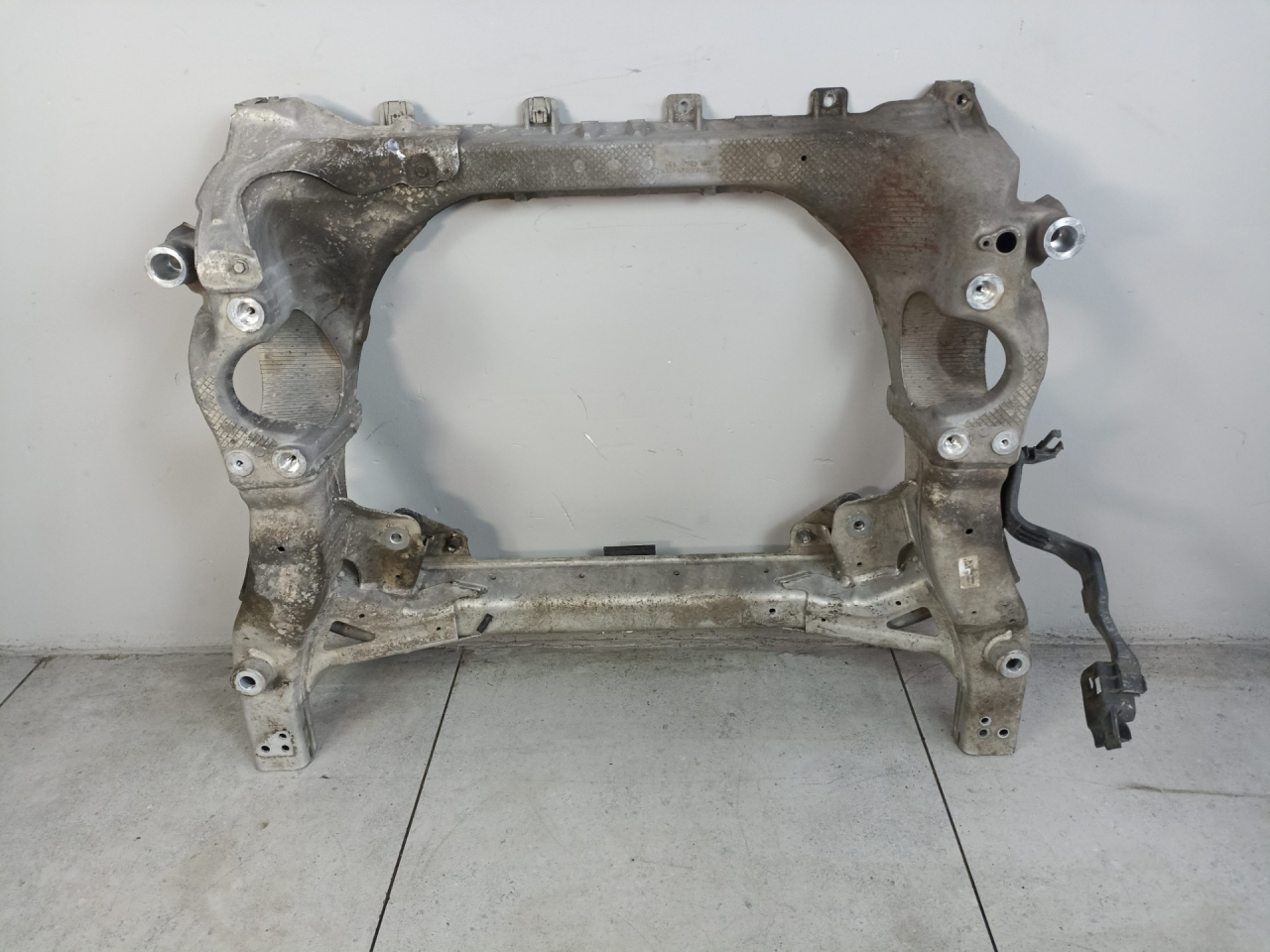 балка подвески передняя (подрамник) Mercedes-Benz GLC Coupe C253 2018, A2536208500 - фото №1