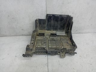 полка аккумулятора Renault Megane 2 поколение [рестайлинг] 2006, 8200467409