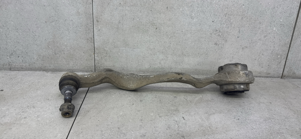 рычаг передний BMW 1 серия E81/E82/E87/E88 (2004 - 2007) - фото №1