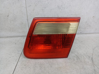 фонарь задний правый BMW 3 серия E46 2000, 8368760