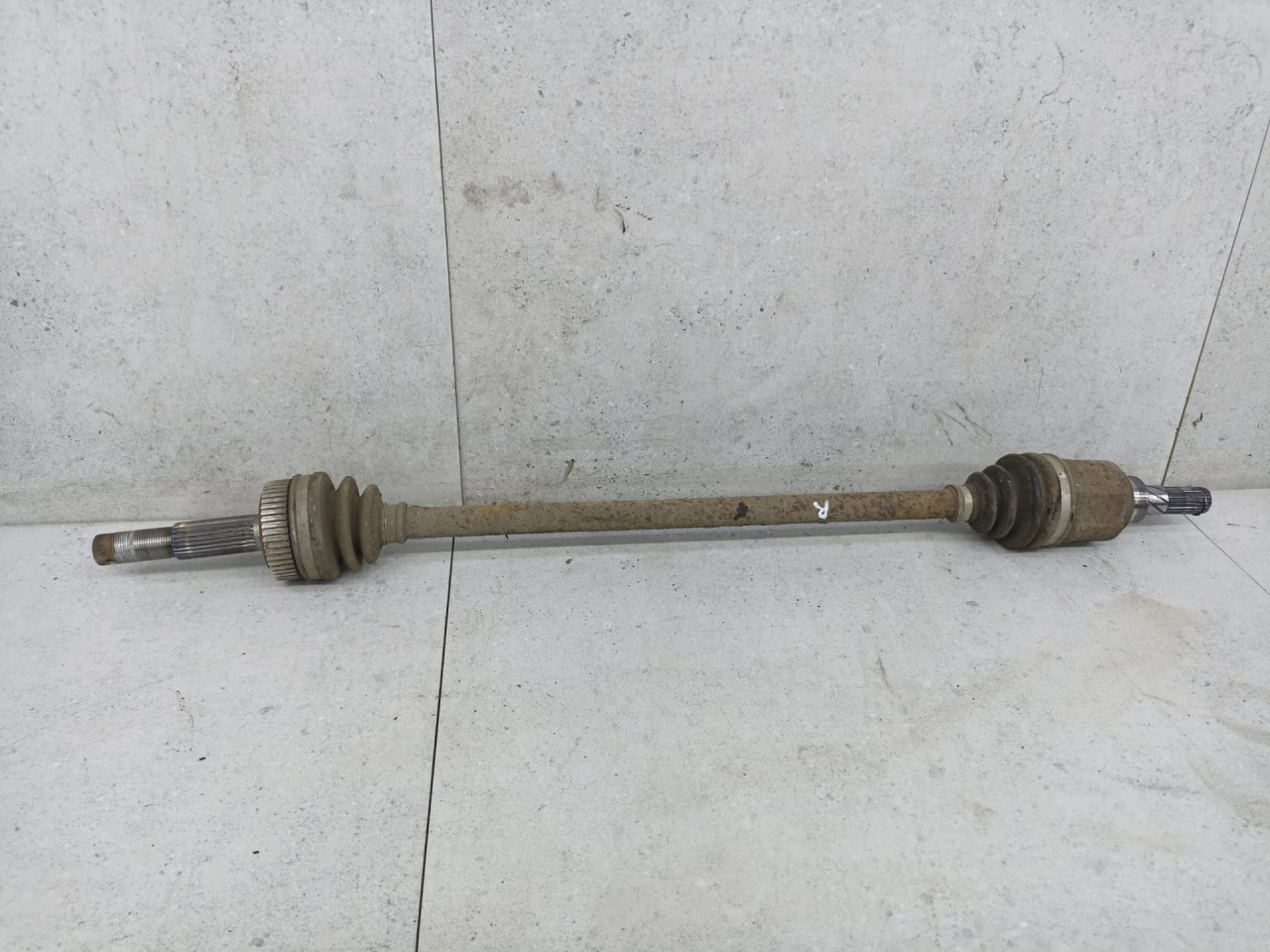 полуось задняя (приводной вал, ШРУС) Nissan Qashqai 1 поколение 2007, 39600JD60B - фото №1