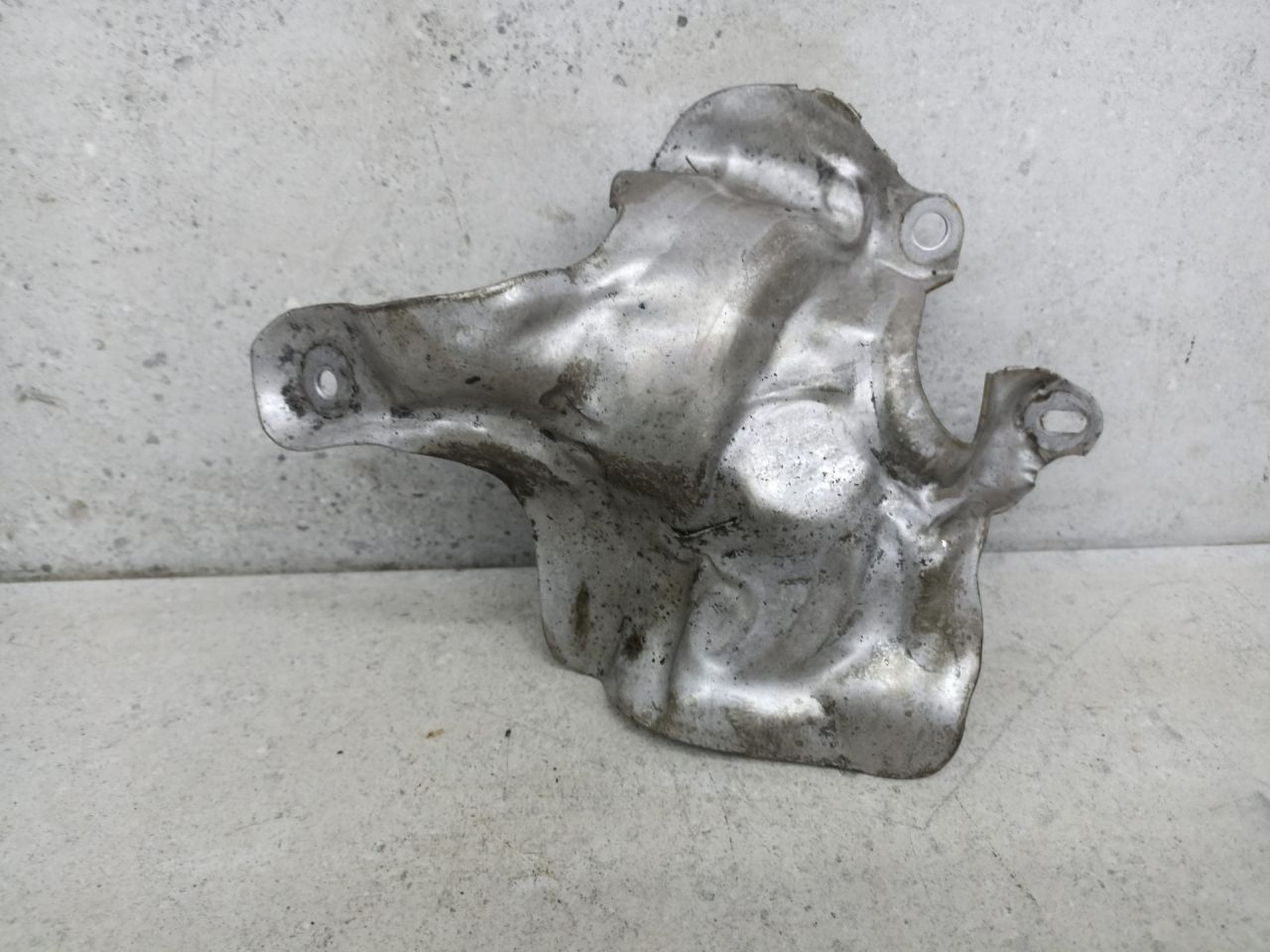 тепловой экран моторного отсека Renault Trafic 3 поколение 2016, 1.6 л., R9M 452, дизель, 140132737R - фото №1