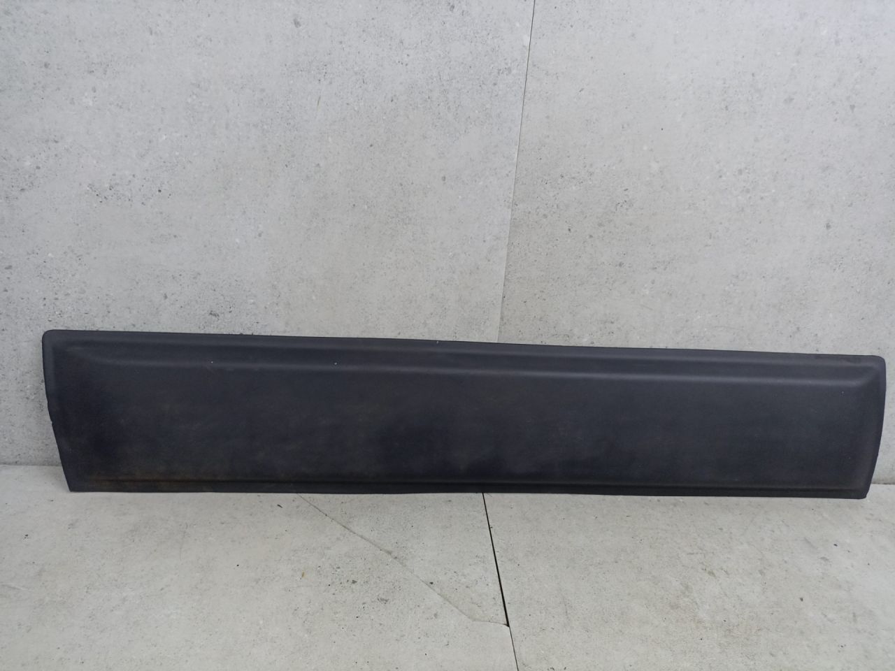 молдинг двери передней левой Renault Duster 1 поколение 2012, 808725725R - фото №1