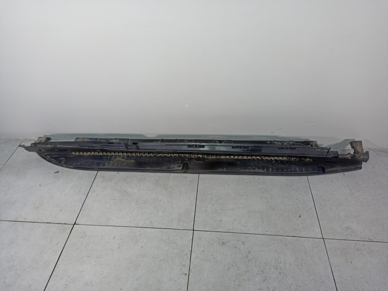 Кронштейн крепления порога Mercedes-Benz GLE W166 2018, A1666900210 - фото №1