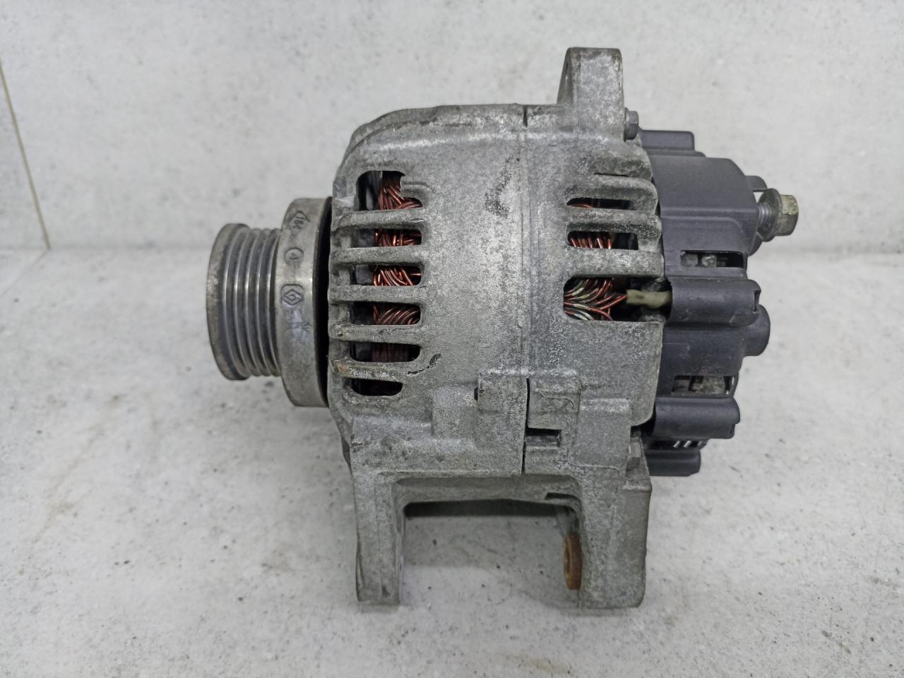 генератор Renault Scenic 2 поколение 2004, 8200100907 - фото №1