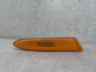 повторитель поворота на крыле правый Jaguar XJ 3 поколение (2003 - 2007), 2W9313A565A