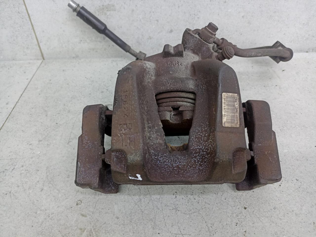 суппорт передний левый Citroen C4 Grand Picasso 2 поколение 2015, 9807197280 - фото №1